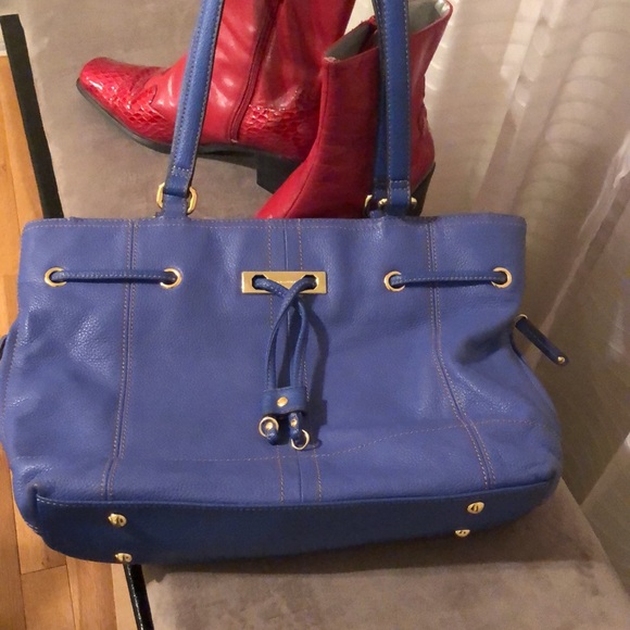 Special Buy!   Blue Bag! Gold Accents! - Picture 7 of 9